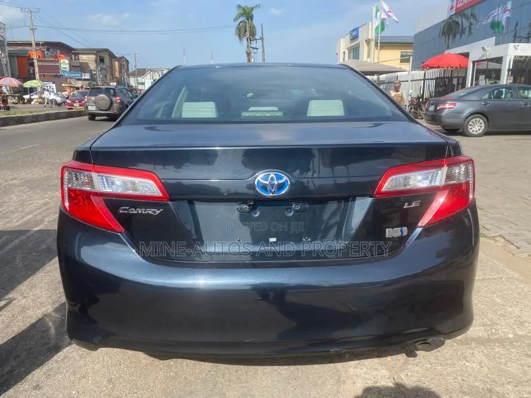 Toyota Camry 2013 Black