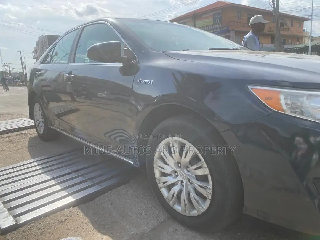 Toyota Camry 2013 Black