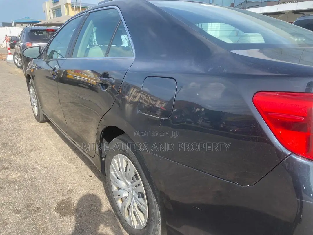 Toyota Camry 2013 Black