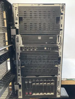 Server HP ProLiant ML 64GB Intel Xeon HDD 2T