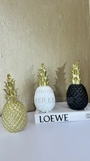 Pineapple Decor