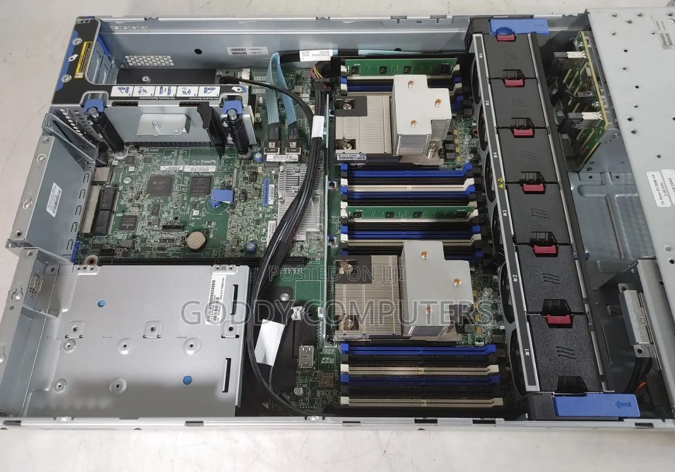 Server HP ProLiant DL380 Gen9 32GB Intel Xeon HDD 1T