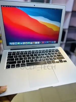 Laptop Apple MacBook Air 2015 8GB Intel Core i5 SSD 128GB