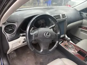 Lexus IS 2008 Blue