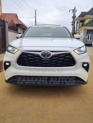 Toyota Highlander 2021 White