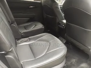 Toyota Highlander 2021 White