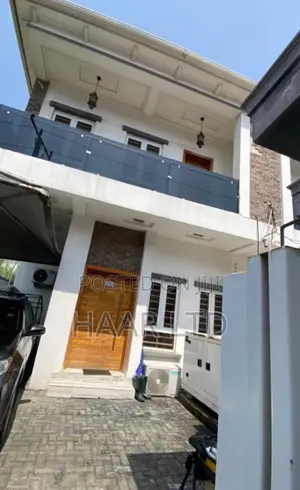 4bdrm Duplex in Osapa london for sale