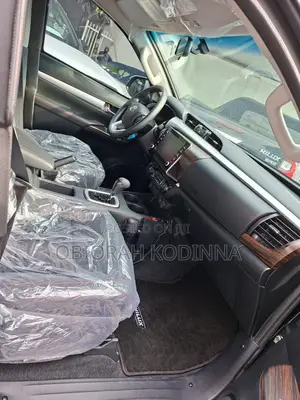 New Toyota Hilux 2025 Black