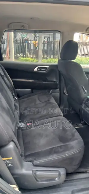 Nissan Pathfinder 2014 Blue