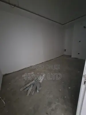 5bdrm Duplex in Osapa london for sale
