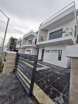 5bdrm Duplex in Osapa london for sale
