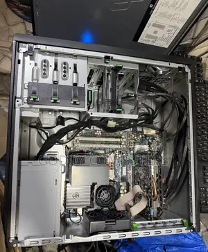 Desktop Computer HP Z420 32GB Intel Xeon HDD 1T