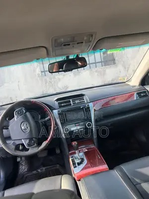 Toyota Camry 2012 Silver