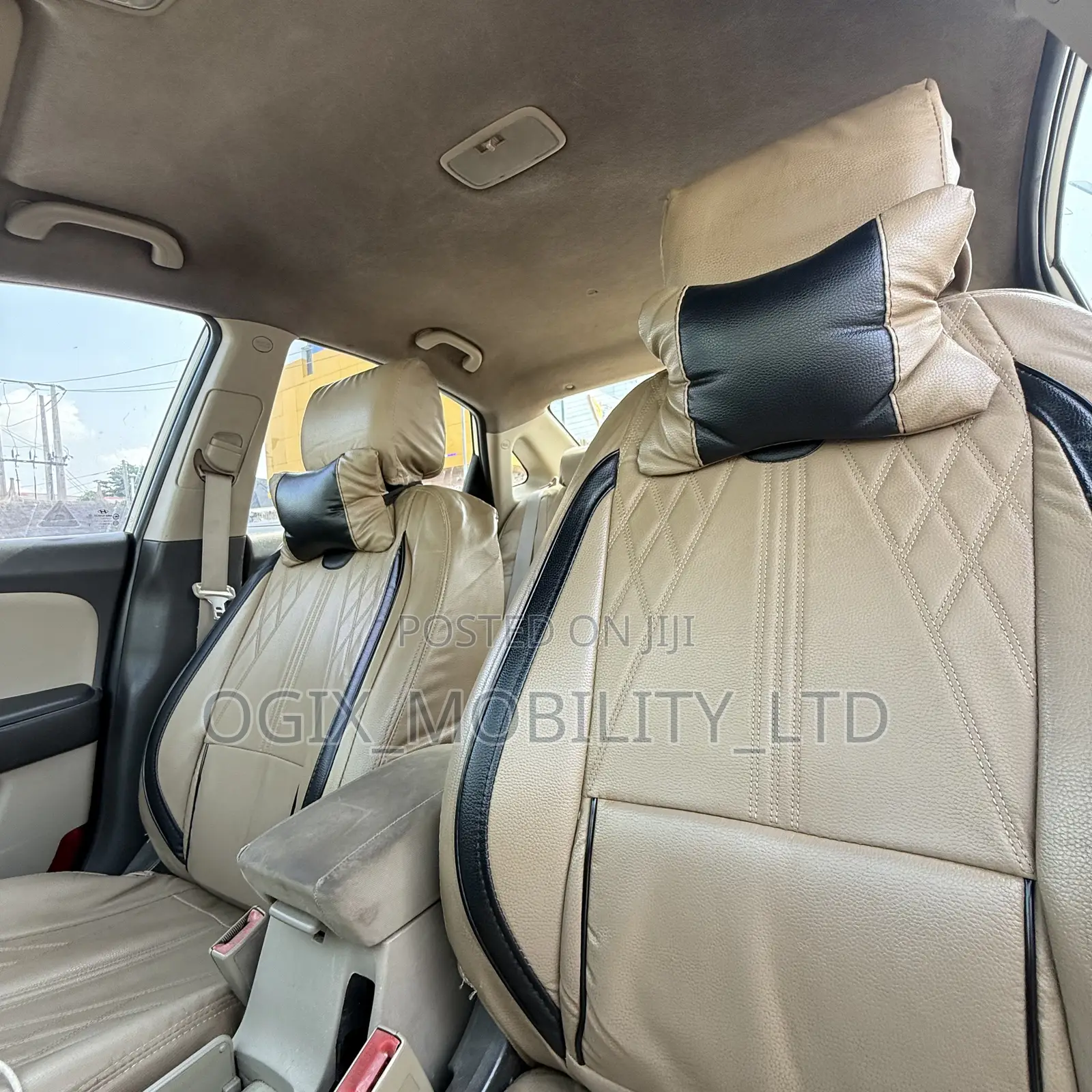 Hyundai Elantra 2011 Gold