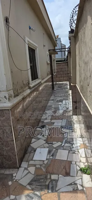 Mini Flat in GRA Phase 2 Shangisha for rent