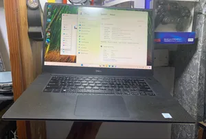 Laptop Dell Precision 5530 16GB Intel Core i7 SSD 512GB