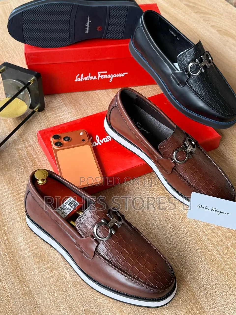 Exclusive Fendi Loafers in Black and Brown