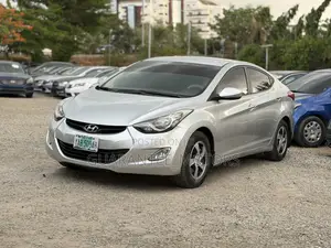 Hyundai Elantra 2013 Silver