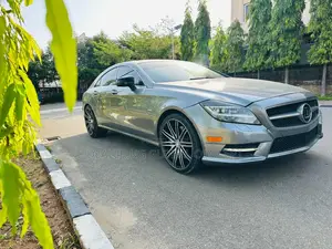 Mercedes-Benz CLS 550 2012 Gray