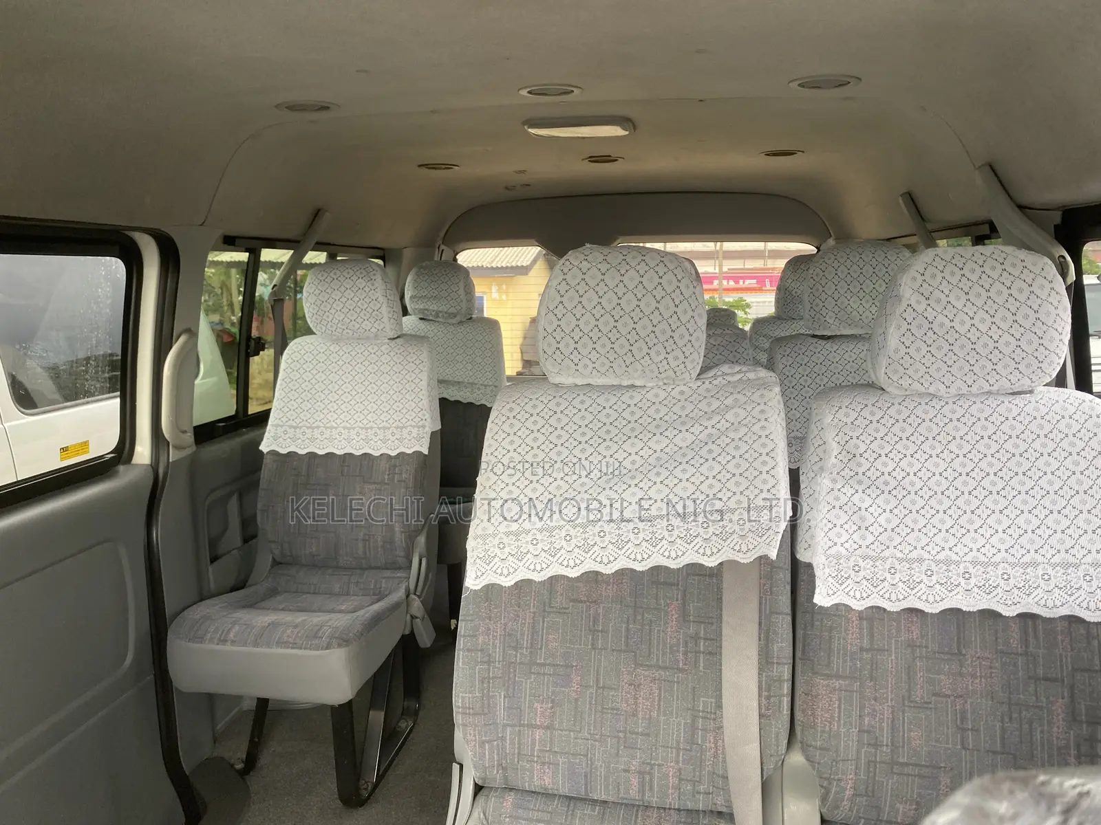 Toyota HiAce 2013 White