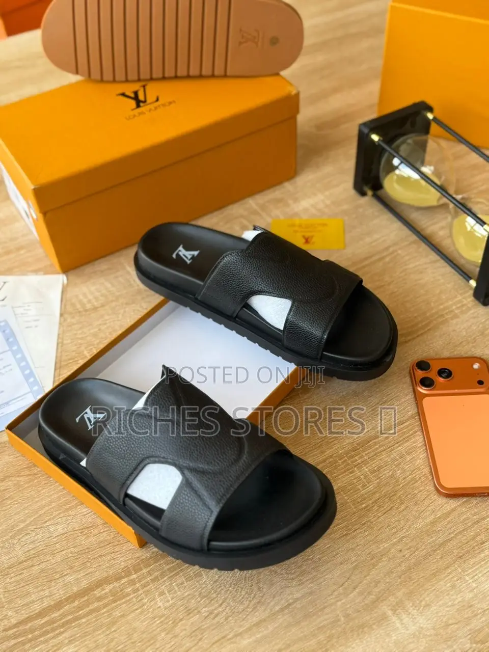 Louis Vuitton Premium Oasis Slides