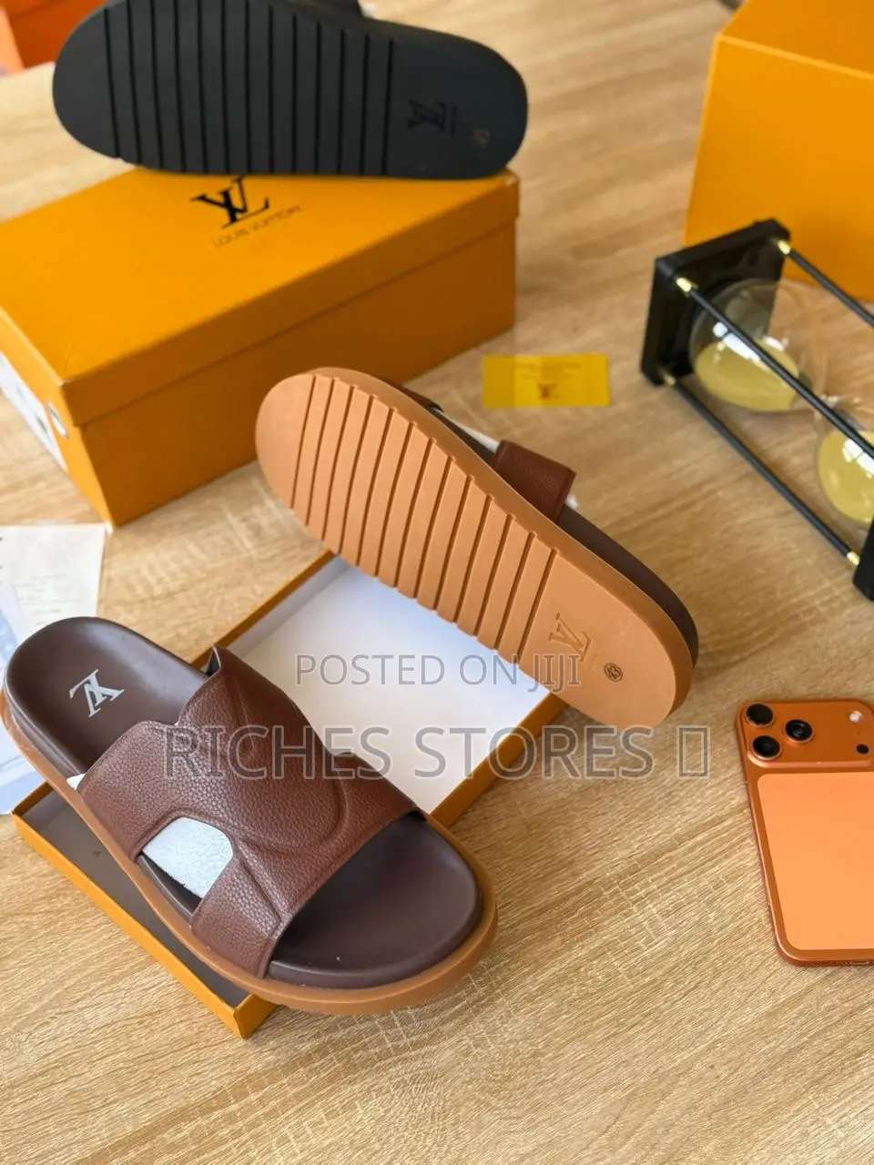 Louis Vuitton Premium Oasis Slides