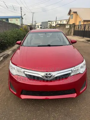 Toyota Camry 2012 Red