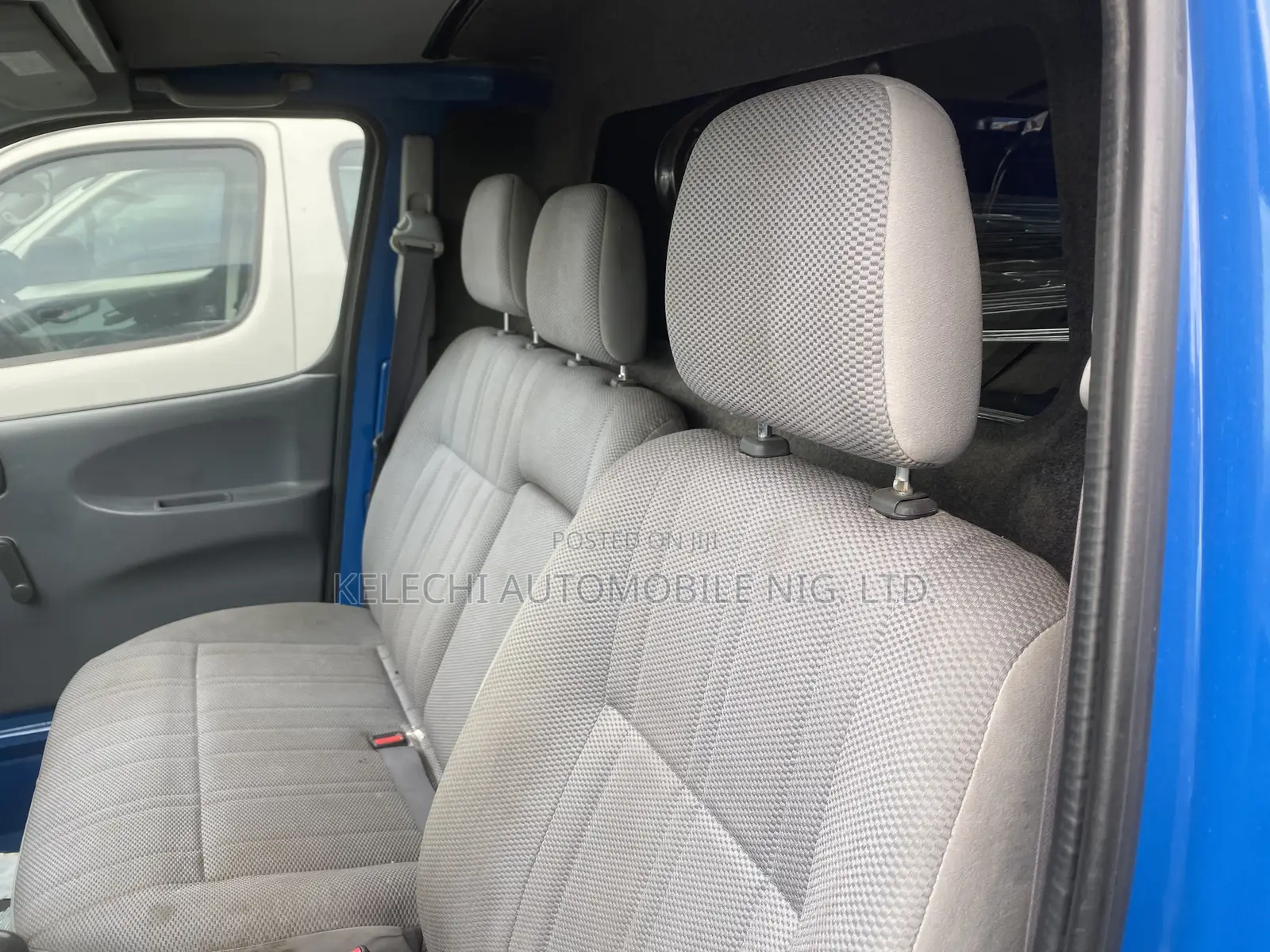 Toyota HiAce 2007 Blue