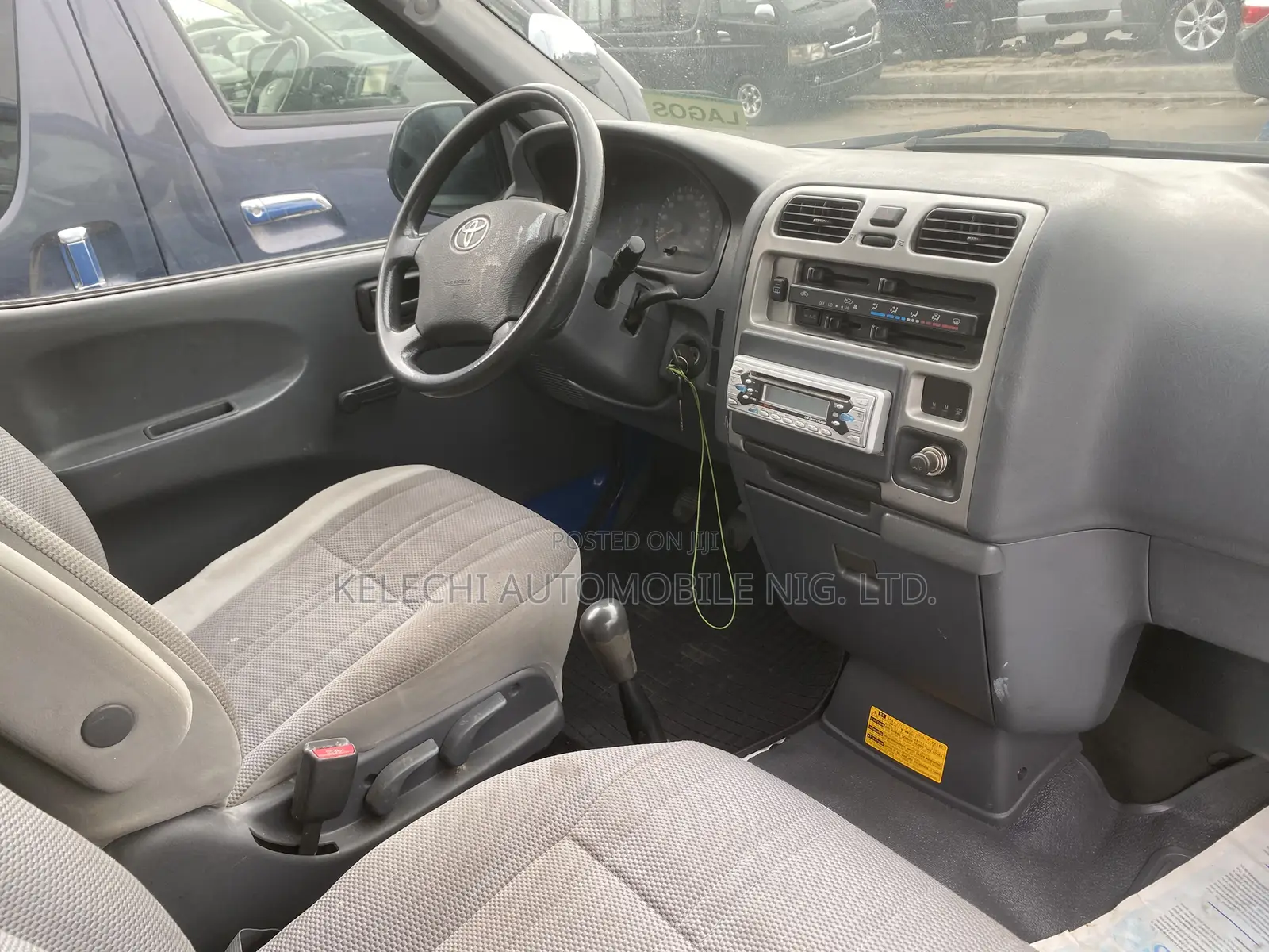 Toyota HiAce 2007 Blue