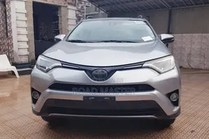 Toyota RAV4 2018 Silver