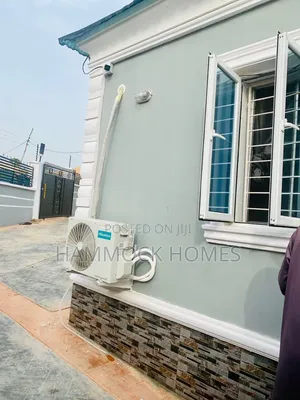 3bdrm Bungalow in Igbagbo Estate, Akobo for sale