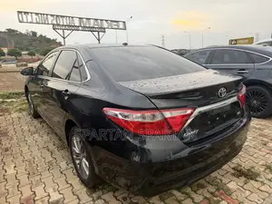 Toyota Camry 2016 Black