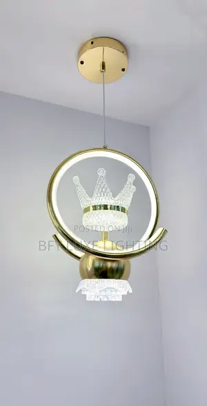 Royal Gold Crown Pendant – Crystal Ring Led Light Bl Ww