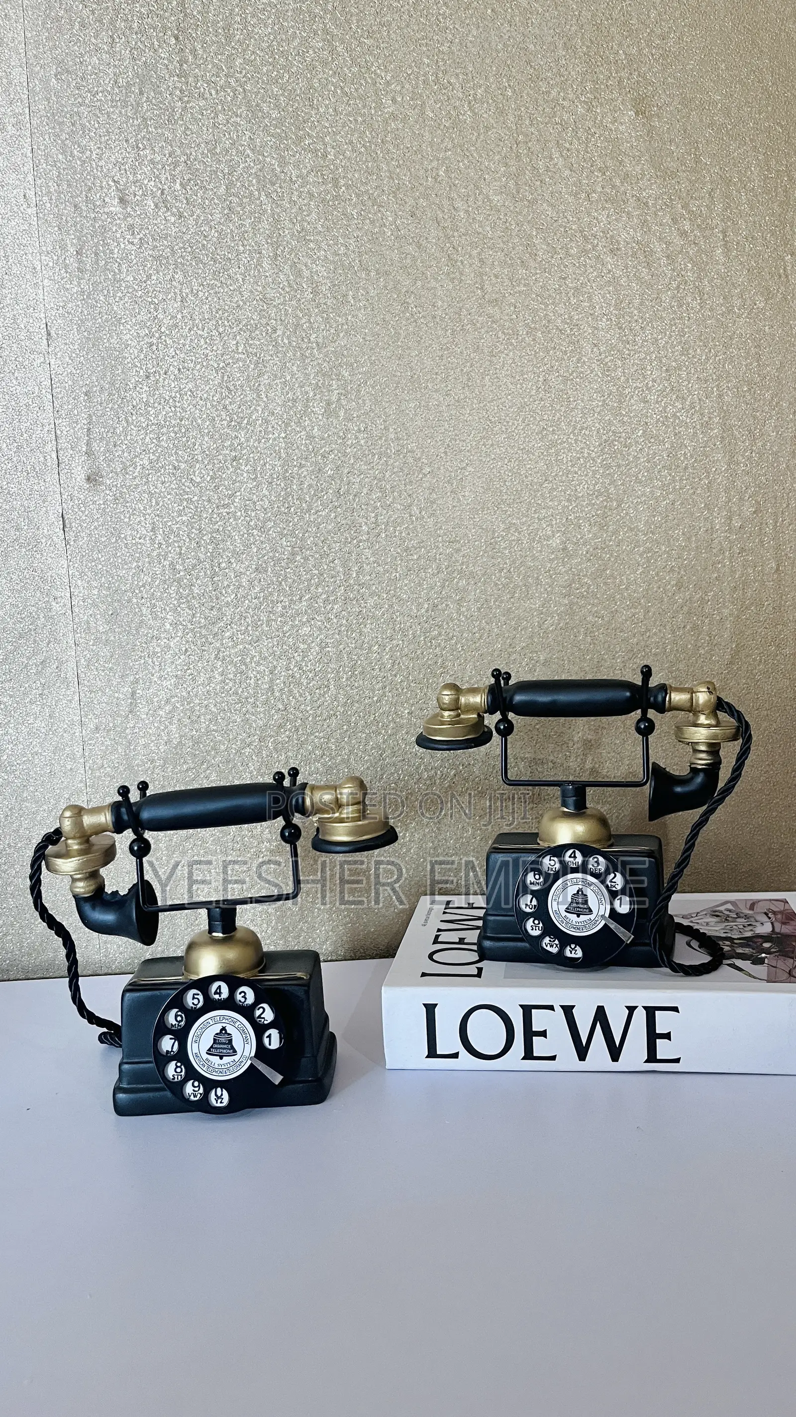 Retro Telephone Decor