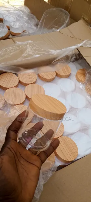 250g Wooden Container