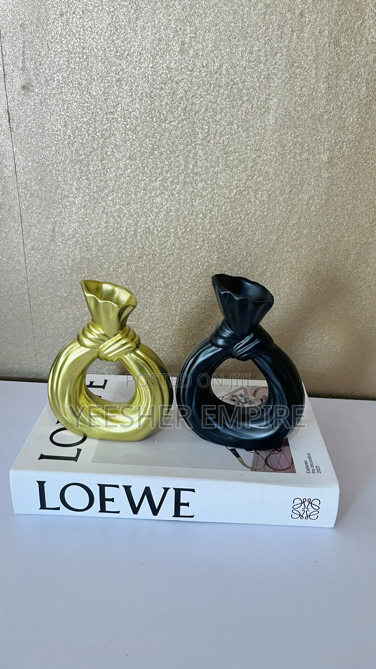 Small Donut Vase