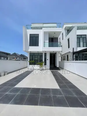 5bdrm Duplex in Lekki for sale