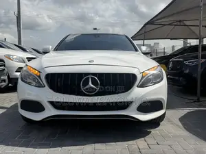 Mercedes-Benz C200 2015 White