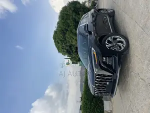 New Hongqi E-HS3 2023 Black
