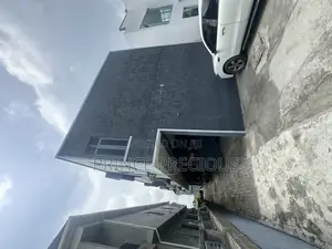 2bdrm Duplex in Amity Estate, Abijo for rent