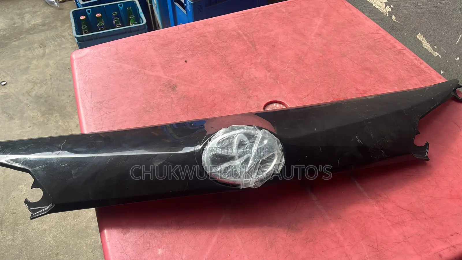Booth Chrome Rav4 2018