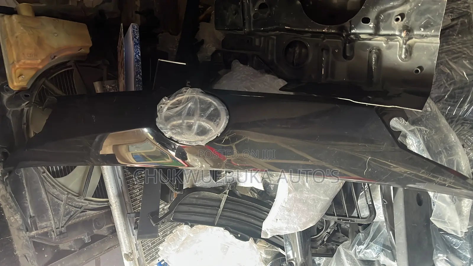 Booth Chrome Rav4 2018