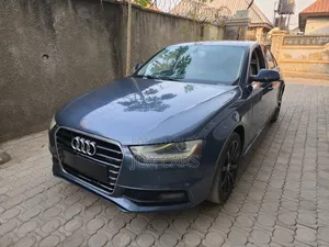 Audi A4 2.0T Premium 4dr Sedan (2.0L 4cyl Turbo CVT) 2015