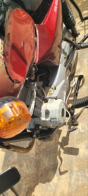 Bajaj Boxer 2021 Red