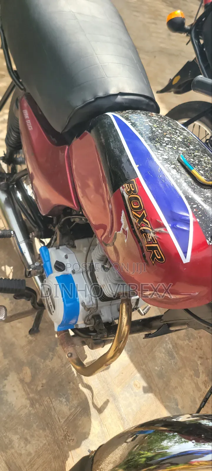 Bajaj Boxer 2021 Red