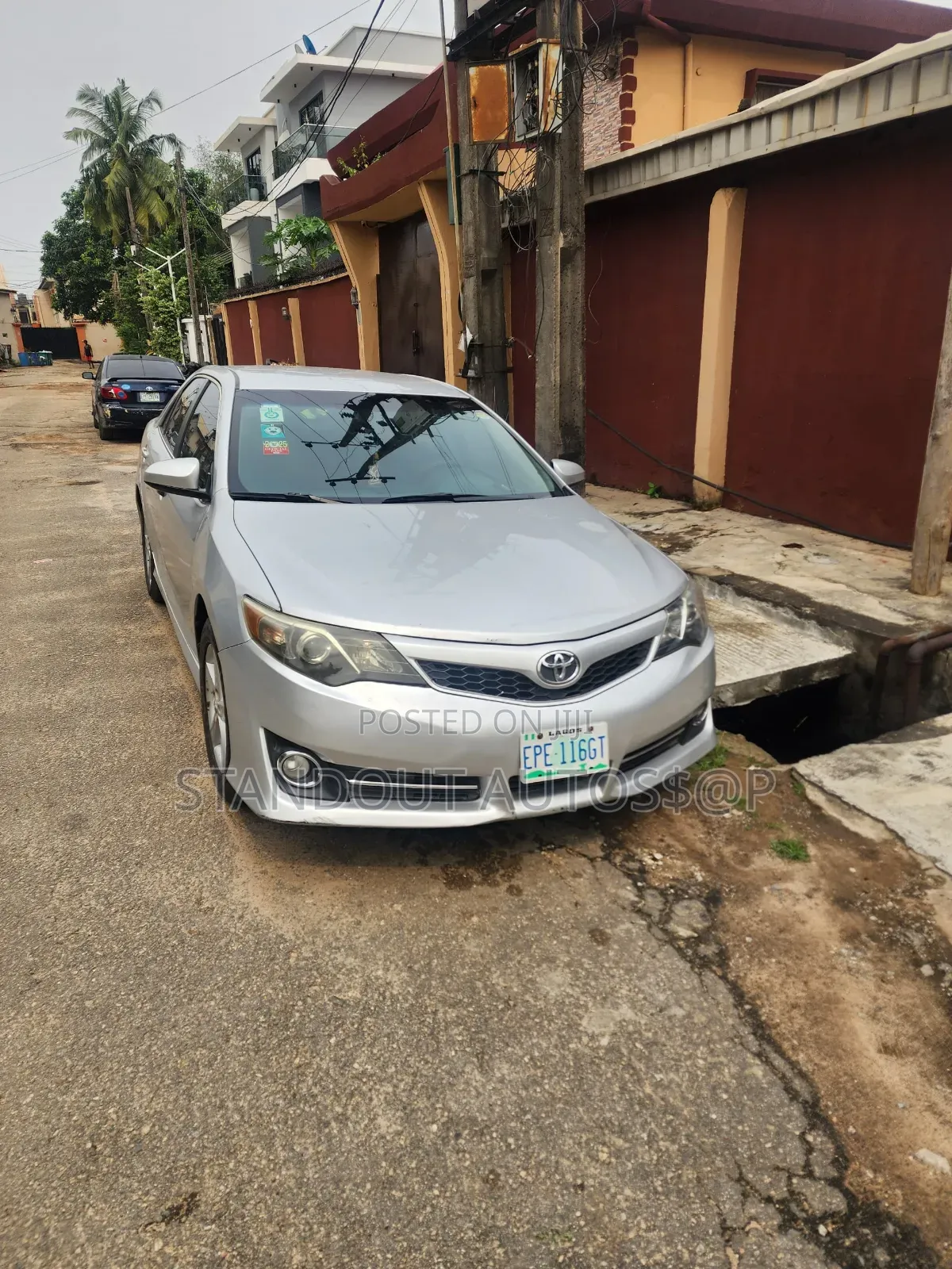 Toyota Camry 2013 Silver