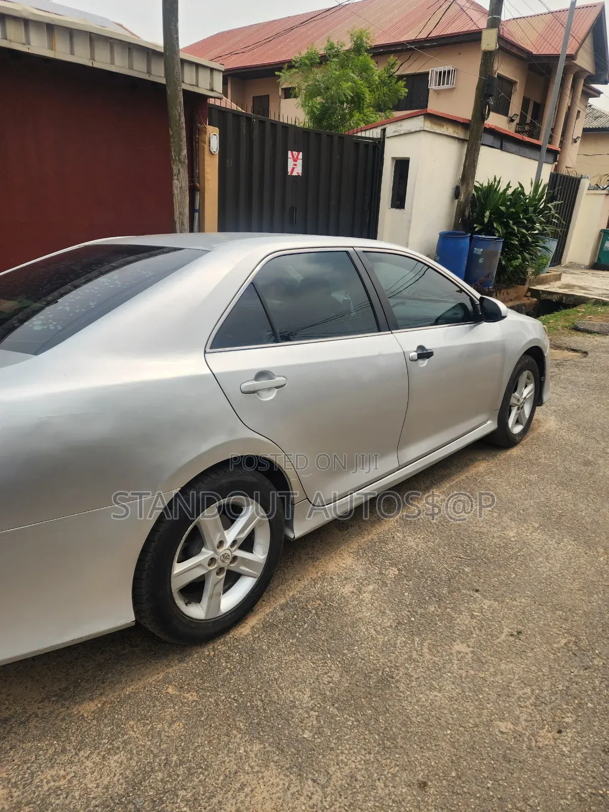 Toyota Camry 2013 Silver