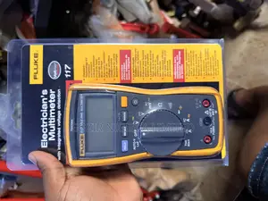 Fluke 117 True RMS Multimeter