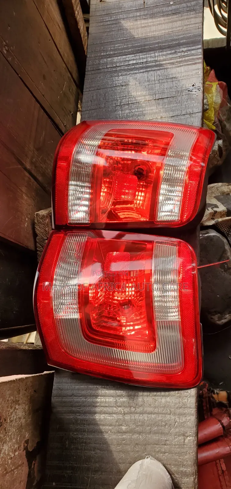 Tail Light Ford Escape 2008