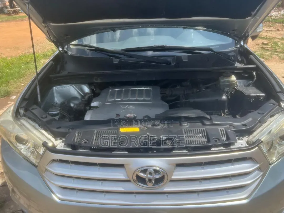 Toyota Highlander 2009 Silver